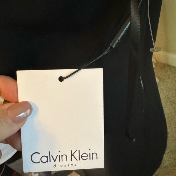 Calvin Klein black sleeveless lined dress with large pearl buttons sz 10 NWT - Picture 6 of 8